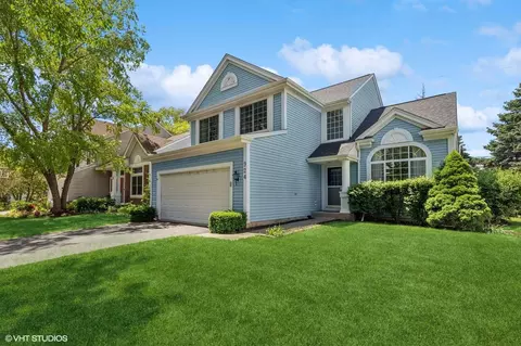 924 Tylerton Cir, Grayslake, IL 60030