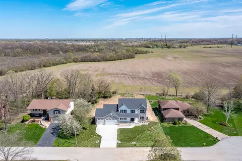 View/Area - 8601 Clark Pl, Crown Point, IN 46307 photo 2 of 2