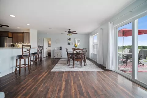 Other - 10901 Lake Rd, Dewitt, IL 61735 photo 4 of 10