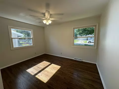 711 Watson Dr, Genoa, IL 60135 photo 10