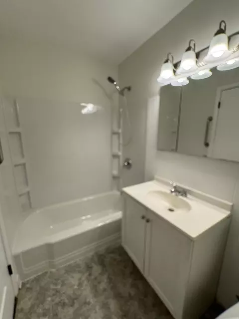 711 Watson Dr, Genoa, IL 60135 photo 13