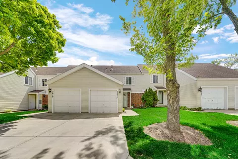 7615 Crescent Way, Hanover Park, IL 60133