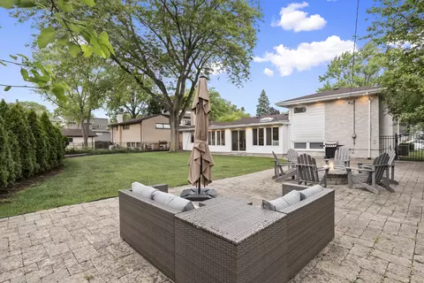 Exterior - 1105 Arbor Ln, Glenview, IL 60025 photo 5 of 8