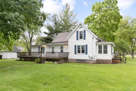 904 Hale St, Marengo, IL 60152