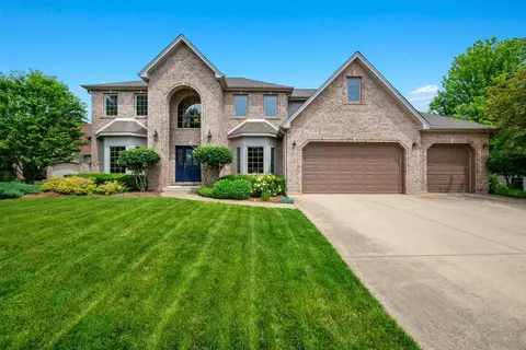 771 Evergreen Ln, Sugar Grove, IL 60554