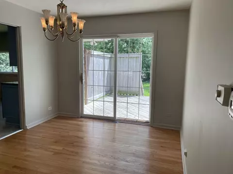Other - 910 E Liberty Dr, Wheaton, IL 60187 photo 3 of 10