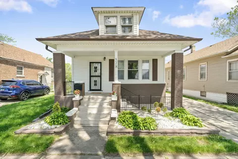 518 Frances St, Phoenix, IL 60426
