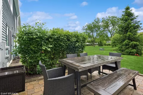 Exterior - 1278 Silk Oak Ln, Bartlett, IL 60103 photo 4 of 4