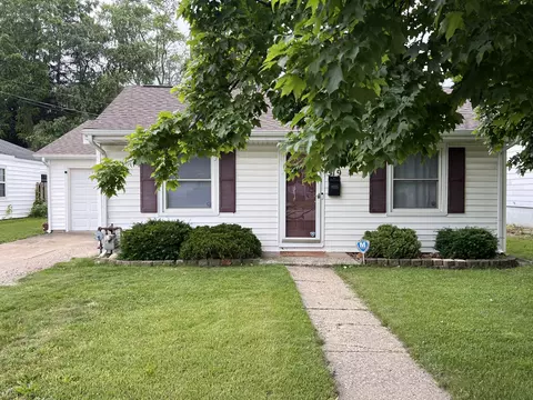 319 N Sheldon St, Rantoul, IL 61866