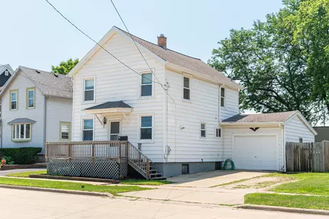 344 Grant St, Sycamore, IL 60178