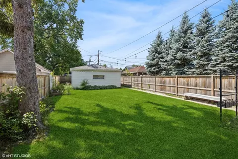 8909 Southview Ave, Brookfield, IL 60513 photo 13