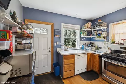 8909 Southview Ave, Brookfield, IL 60513 photo 6
