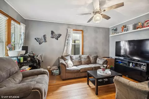8909 Southview Ave, Brookfield, IL 60513 photo 3