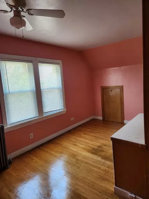 2321 E 92nd St, Chicago, IL 60617 photo 22