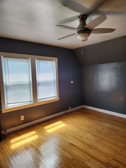 2321 E 92nd St, Chicago, IL 60617 photo 23