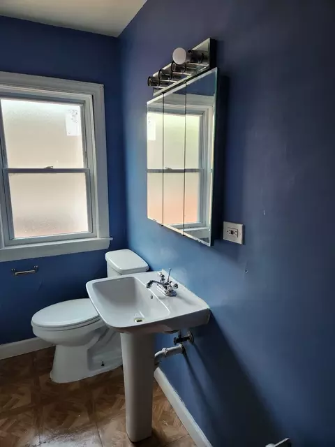 2321 E 92nd St, Chicago, IL 60617 photo 20