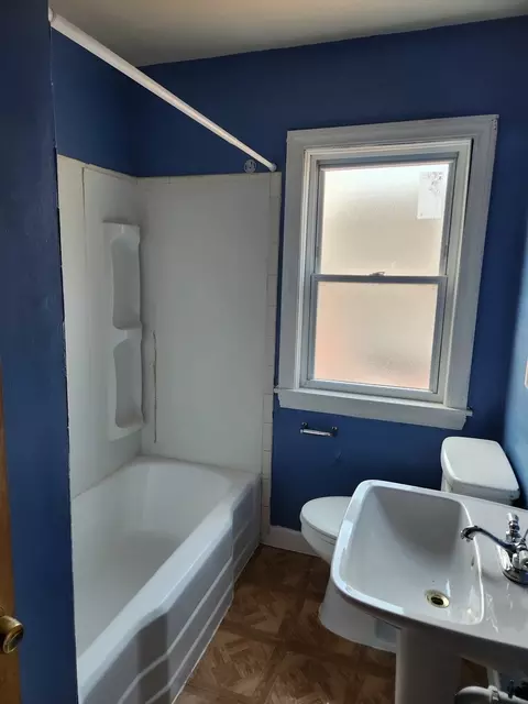 2321 E 92nd St, Chicago, IL 60617 photo 21