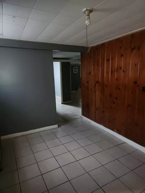 2321 E 92nd St, Chicago, IL 60617 photo 25