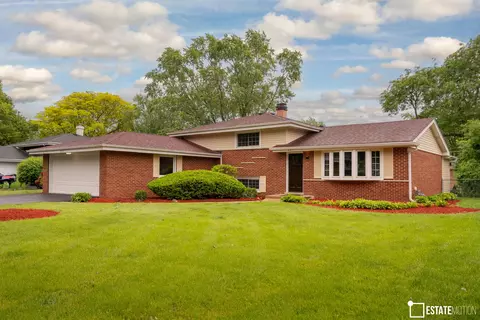 927 E Holly Way, Palatine, IL 60074