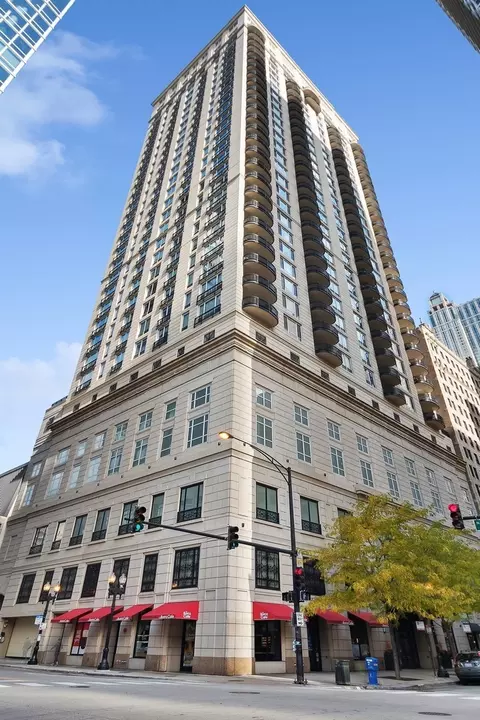 10 E Delaware Pl #29B, Chicago, IL 60611
