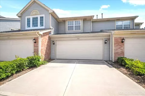 1533 Club Dr, Glendale Heights, IL 60139