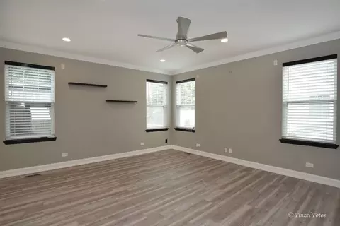 Living - 3030 Chalkstone Ave, Elgin, IL 60124 photo 4 of 4