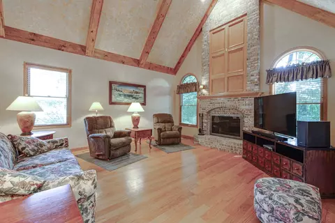 580 Tanglewood Ct, Algonquin, IL 60102 photo 10