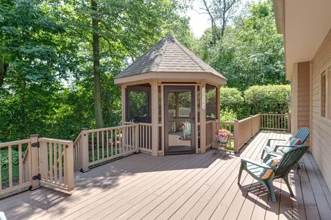 580 Tanglewood Ct, Algonquin, IL 60102 photo 32