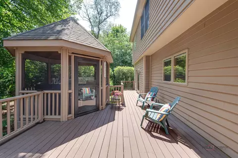 580 Tanglewood Ct, Algonquin, IL 60102 photo 31