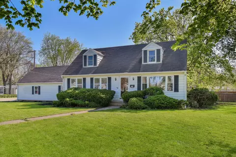 814 N Eddy St, Sandwich, IL 60548
