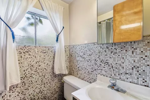 Bath - 14914 Clark St, Dolton, IL 60419 photo 2 of 2