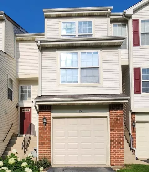 1119 Shorewood Ct, Glendale Heights, IL 60139