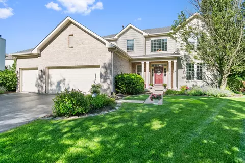 816 Cool Creek Ct, Naperville, IL 60565