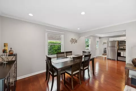 Dining - 2303 Sigwalt St, Rolling Meadows, IL 60008 photo 1 of 1