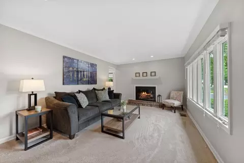 Living - 2303 Sigwalt St, Rolling Meadows, IL 60008 photo 2 of 2