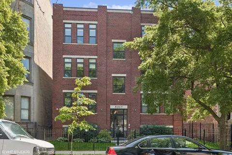 5317 S Maryland Ave #2S, Chicago, IL 60615