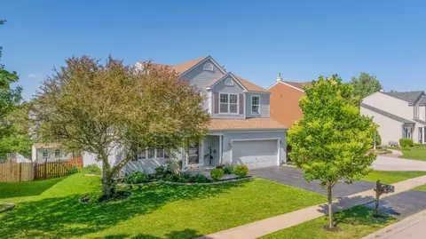 2046 Providence Dr, Bartlett, IL 60103 photo 35
