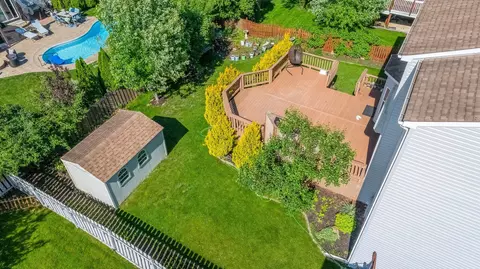2046 Providence Dr, Bartlett, IL 60103 photo 30
