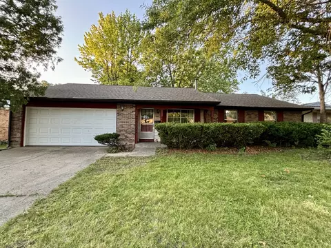 802 Shurts St, Urbana, IL 61801