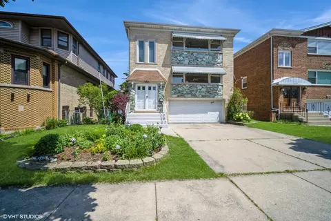 8345 Trumbull Ave, Skokie, IL 60076