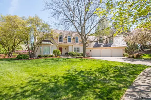 1115 Radford Dr, Aurora, IL 60502