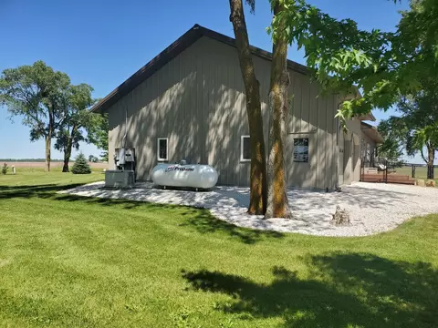 1159 E 1400 North Rd, Onarga, IL 60955 photo 9