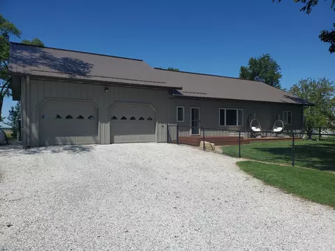 1159 E 1400 North Rd, Onarga, IL 60955