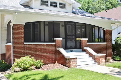 Exterior - 520 E Washington St, Morris, IL 60450 photo 3 of 10