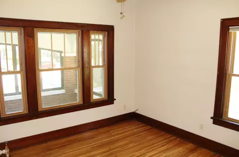 Bedroom - 520 E Washington St, Morris, IL 60450 photo 1 of 6