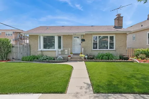 3141 N Octavia Ave, Chicago, IL 60707
