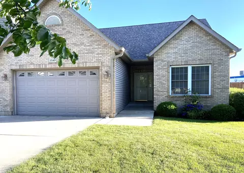 1149 Arbor Ln, Sycamore, IL 60178