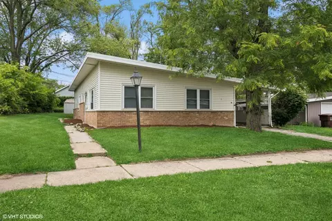 226 Tampa St, Park Forest, IL 60466