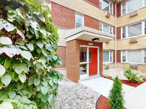 1537 Harlem Ave #3W, Forest Park, IL 60130