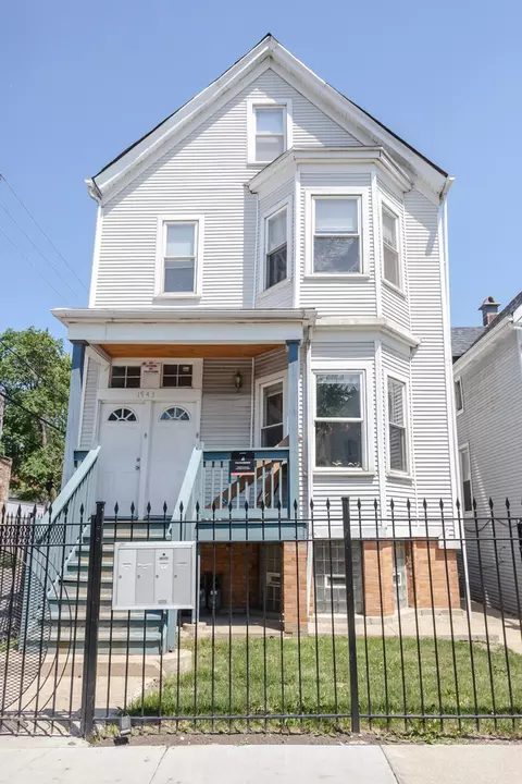 1943 N Lawndale Ave, Chicago, IL 60647